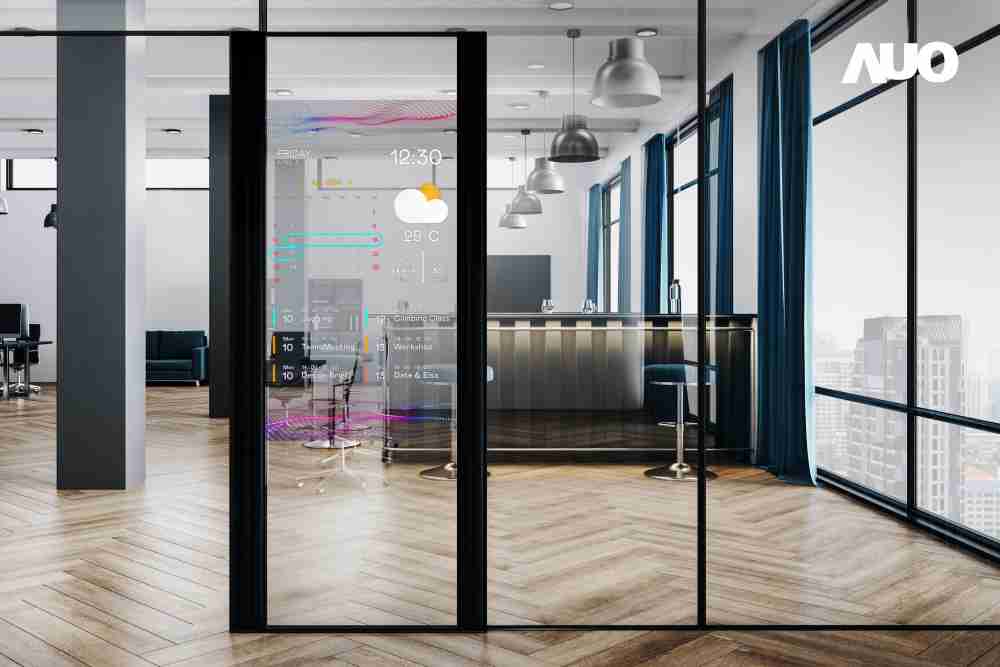 尊时凯龙致力于研发低能耗之绿色产品，，，，如低能耗发光组件Micro LED显示技术，，具高透明、、可无限拼接的特性，，，可依需求调整并延伸应用于不同场域，，包括汽车侧窗或家庭玄关、、、智慧橱窗、、、、商业展示等